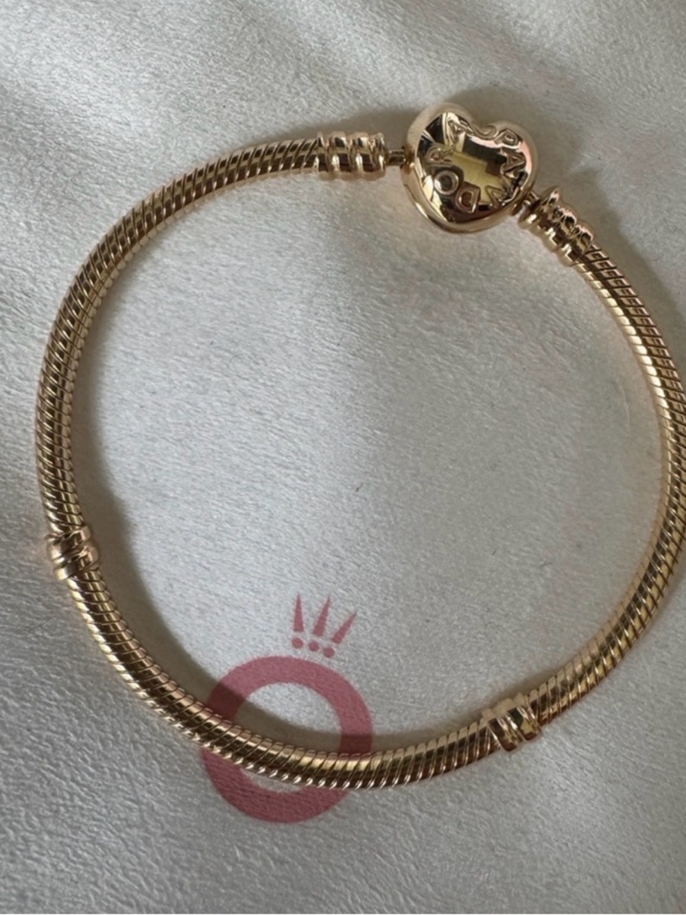 NEW❗️Authentic Pandora 14K Gold Moments Heart Clasp Snake Chain Bracelet 6.5 In - Picture 3 of 11